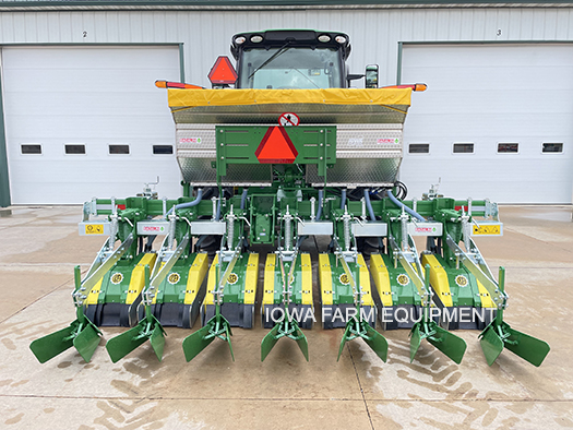 Inter Row Tiller with Fertilizer Box