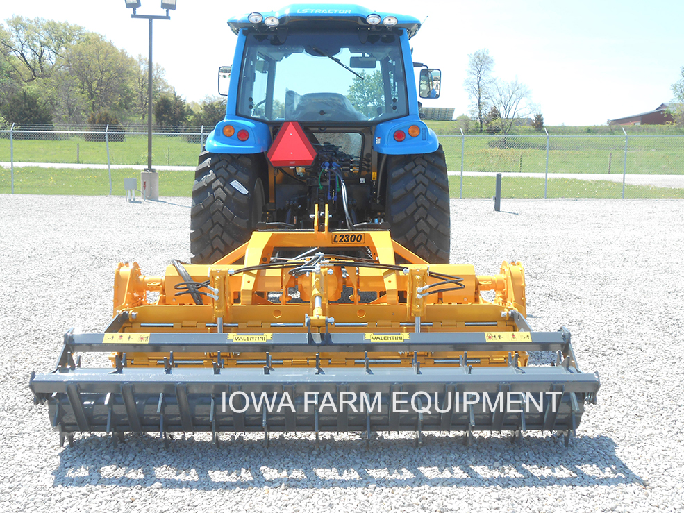 https://www.iowafarmequipment.com/Valentini/valentini-leon-rock-crusher-16.jpg