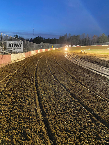 Efficient Track Grooming Equipment